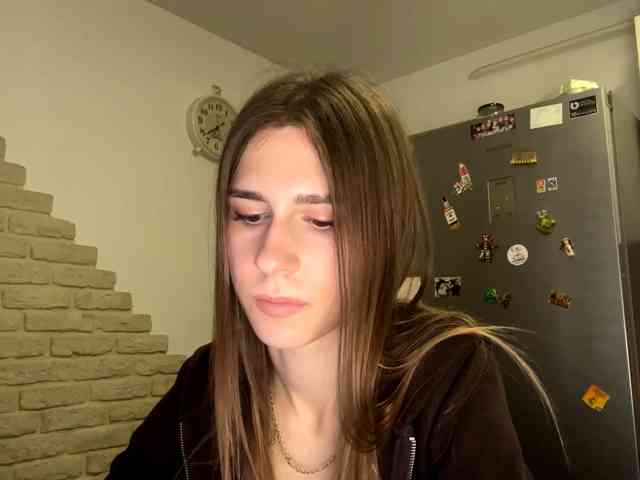 AshantiBadolato webcam