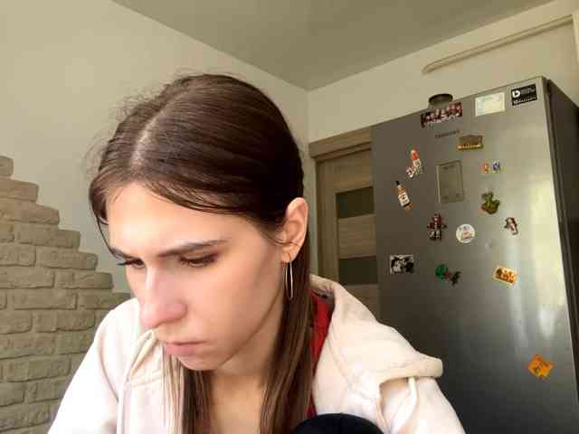 AshantiBadolato webcam