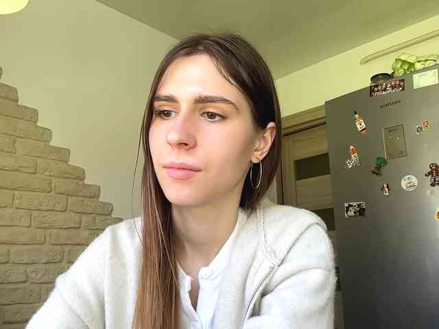 AshantiBadolato webcam