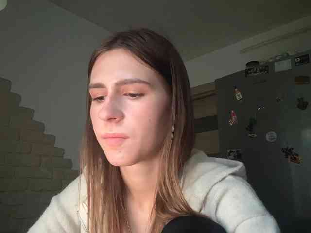 AshantiBadolato webcam