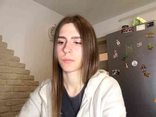 AshantiBadolato webcam