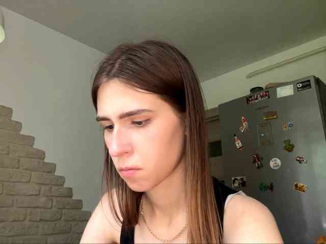AshantiBadolato webcam