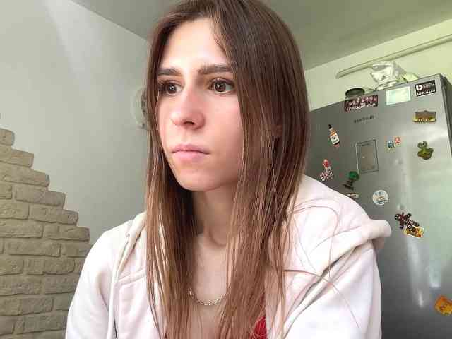 AshantiBadolato webcam