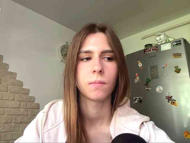 AshantiBadolato webcam