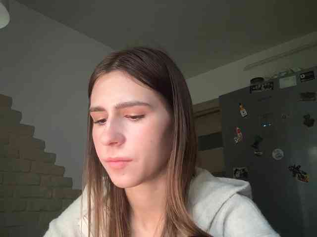 AshantiBadolato webcam