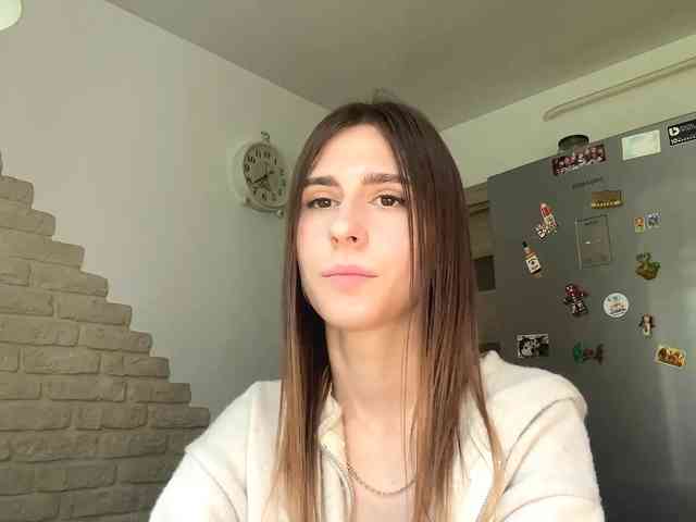 AshantiBadolato webcam