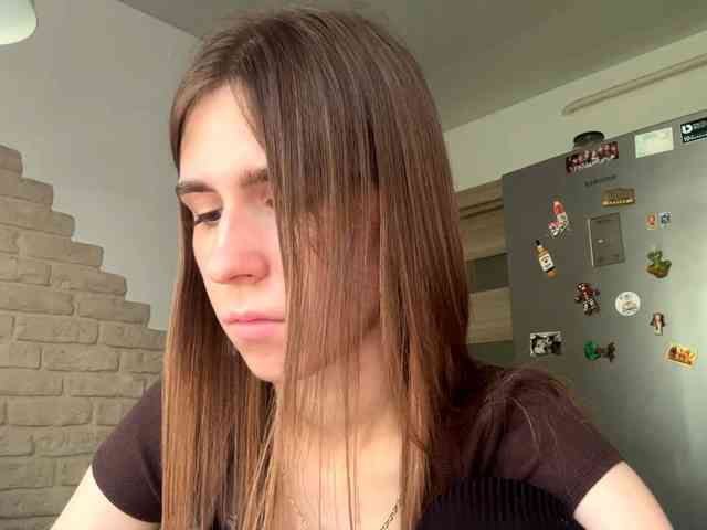 AshantiBadolato webcam