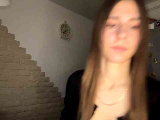 AshantiBadolato webcam