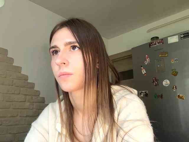 AshantiBadolato webcam
