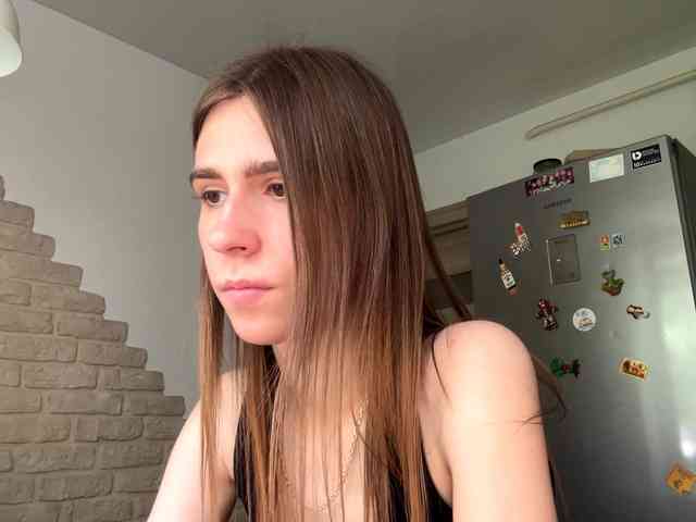 AshantiBadolato webcam
