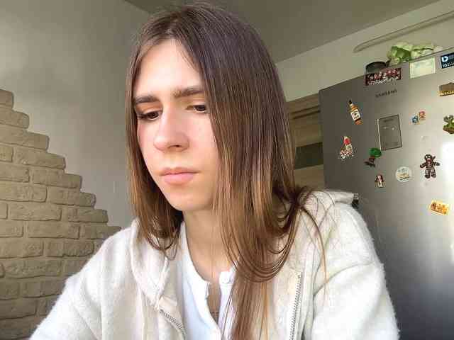 AshantiBadolato webcam