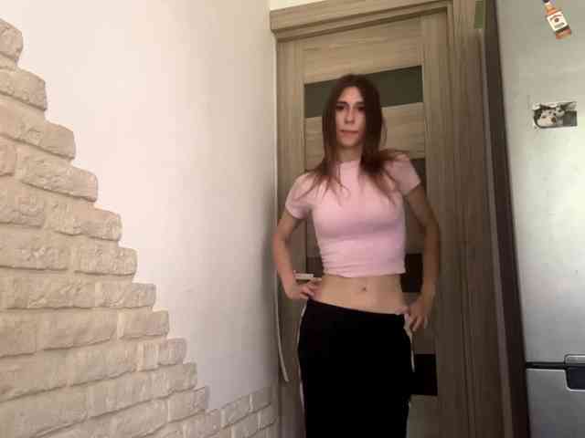 AshantiBadolato webcam