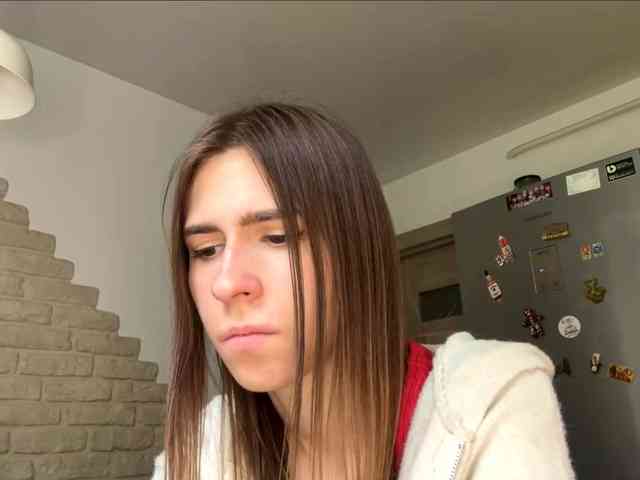 AshantiBadolato webcam