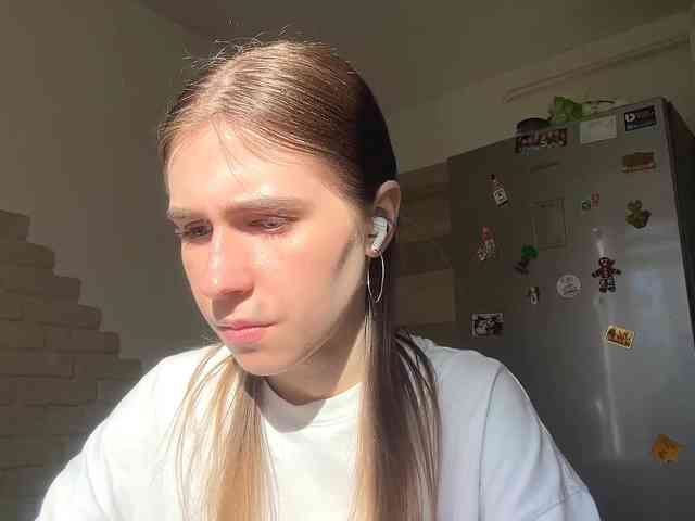 AshantiBadolato webcam