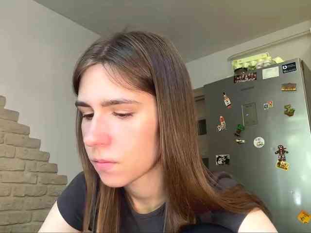 AshantiBadolato webcam