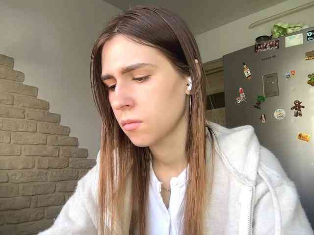 AshantiBadolato webcam