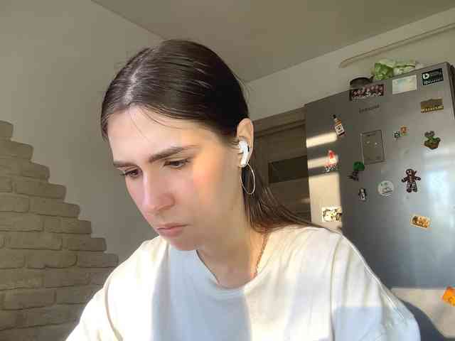 AshantiBadolato webcam