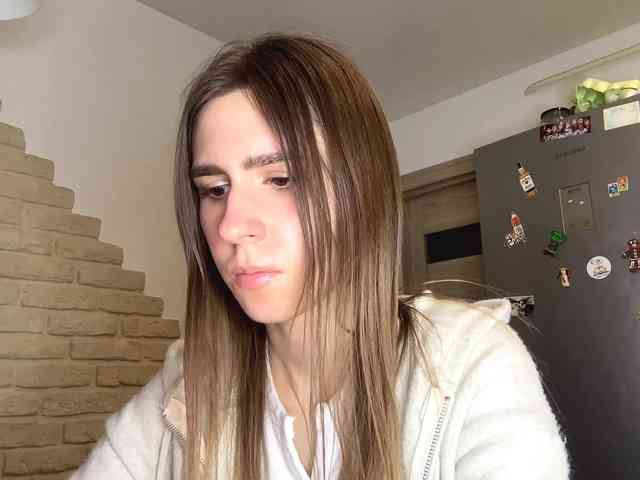 AshantiBadolato webcam