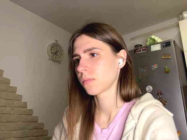 AshantiBadolato webcam
