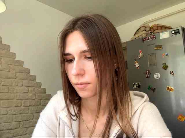 AshantiBadolato webcam