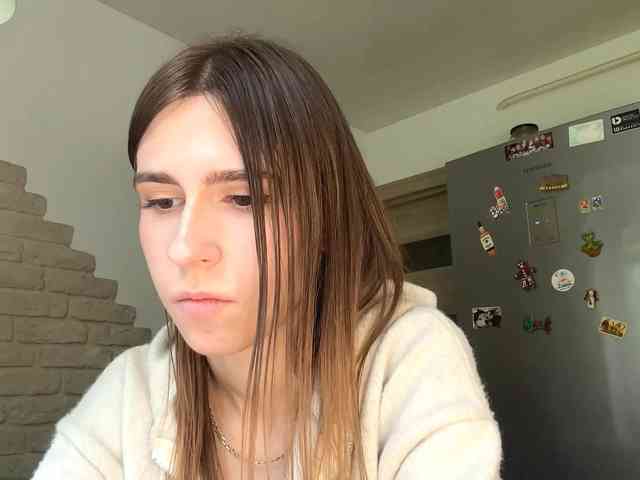 AshantiBadolato webcam