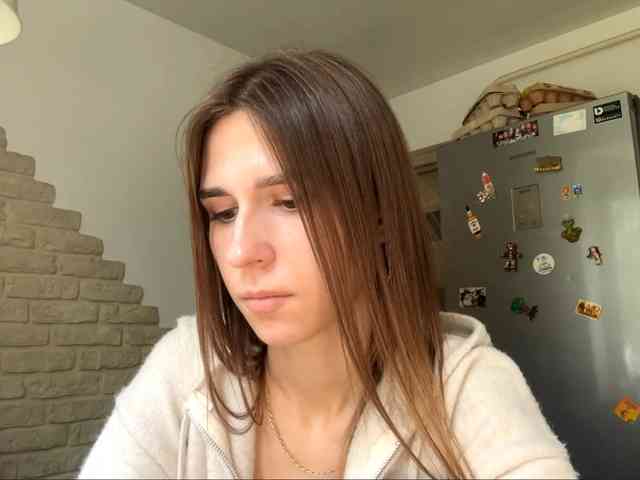 AshantiBadolato webcam