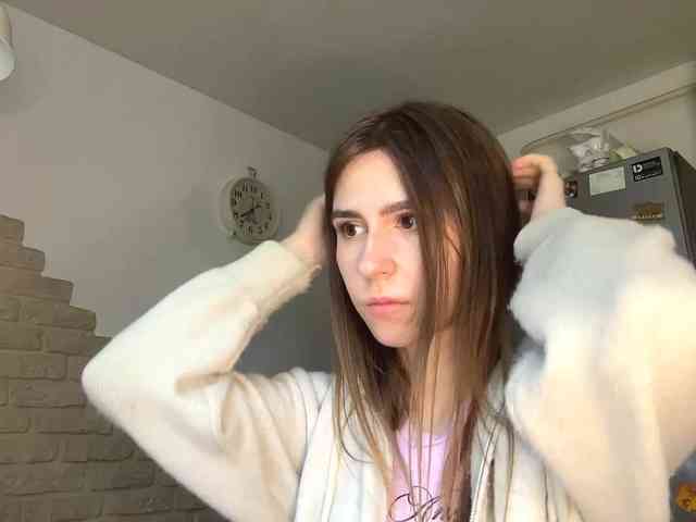 AshantiBadolato webcam