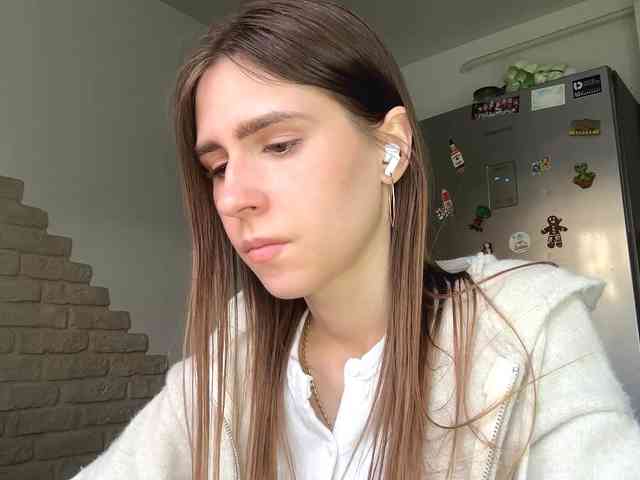 AshantiBadolato webcam