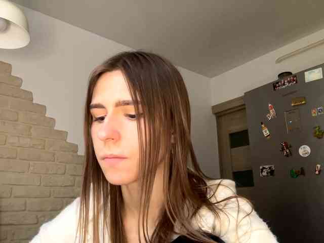 AshantiBadolato webcam