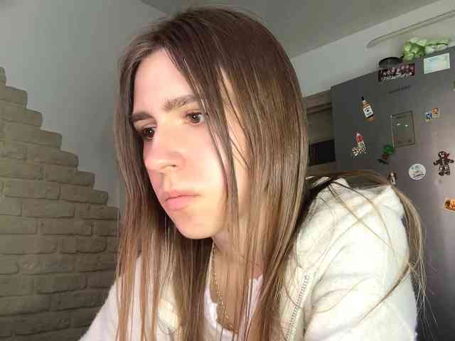 AshantiBadolato webcam