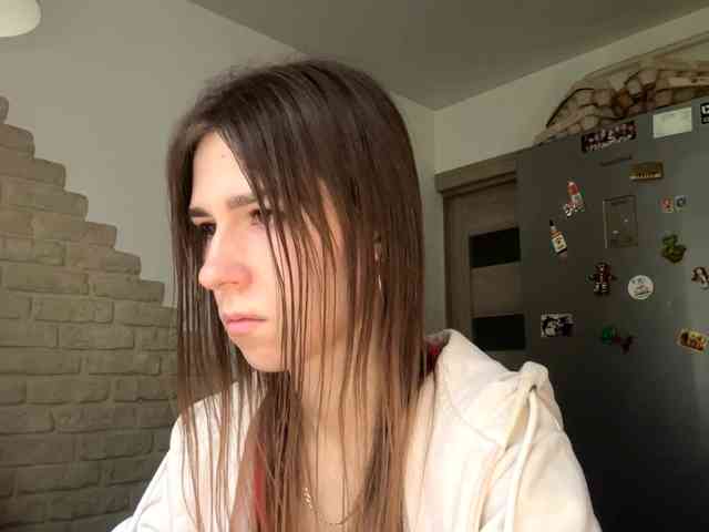 AshantiBadolato webcam