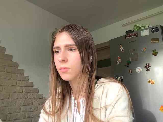 AshantiBadolato webcam