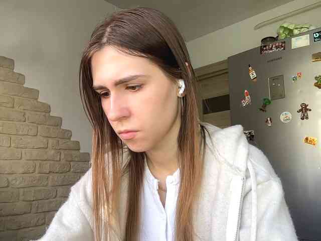 AshantiBadolato webcam