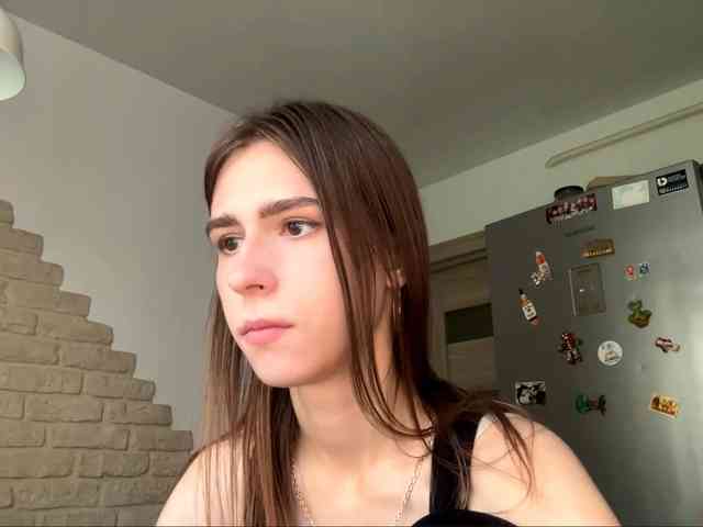AshantiBadolato webcam