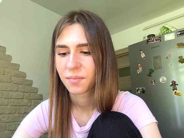 AshantiBadolato webcam