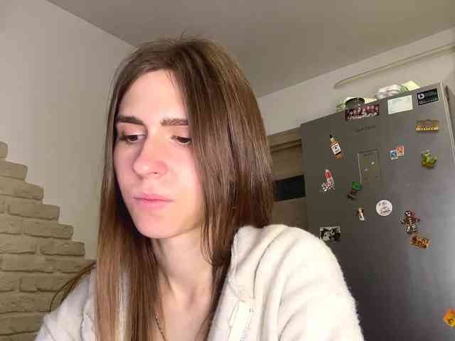 AshantiBadolato webcam