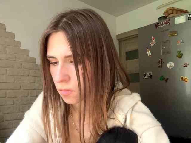 AshantiBadolato webcam