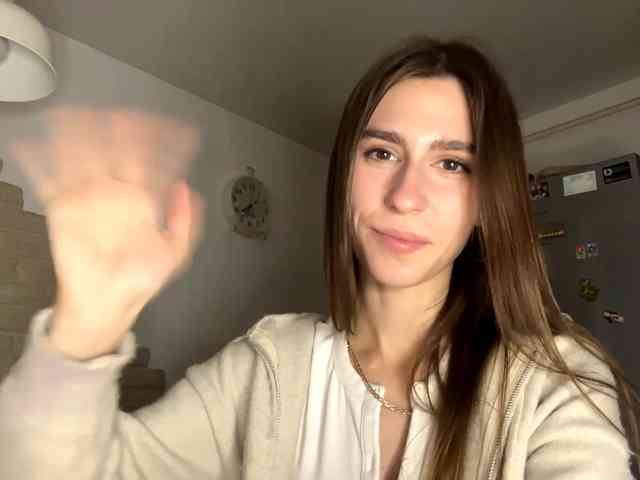 AshantiBadolato webcam