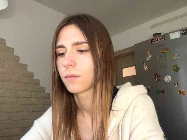 AshantiBadolato webcam