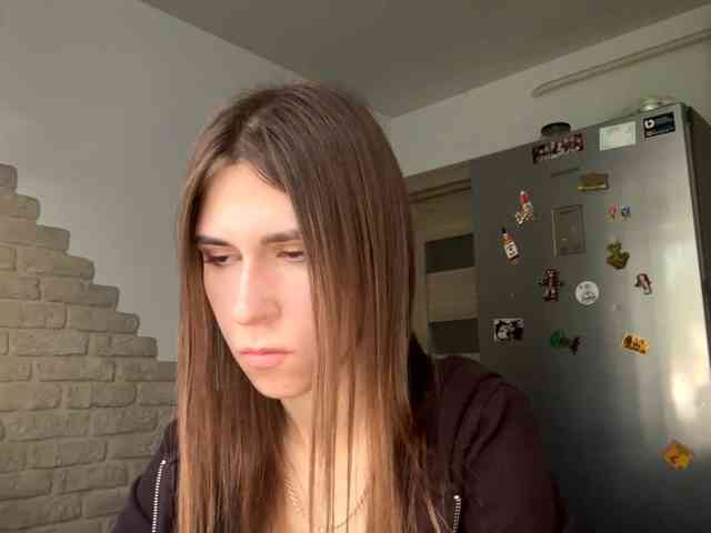 AshantiBadolato webcam