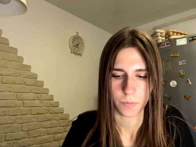 AshantiBadolato webcam
