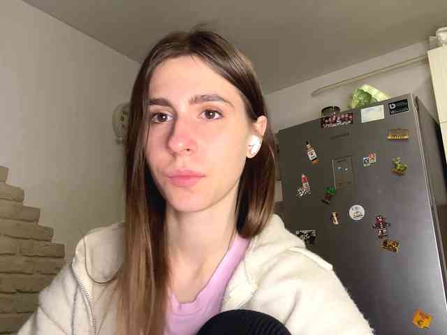 AshantiBadolato webcam
