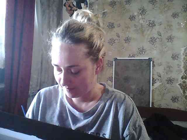 Margo8 Live Webcam on BongaCams
