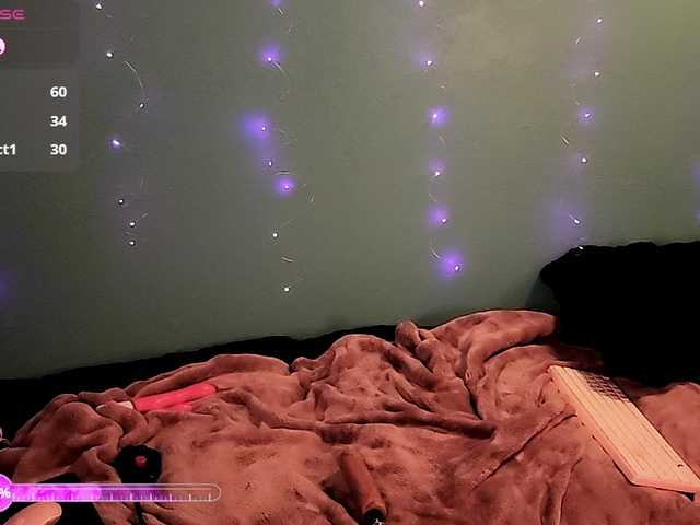 EllieDarlin live cam