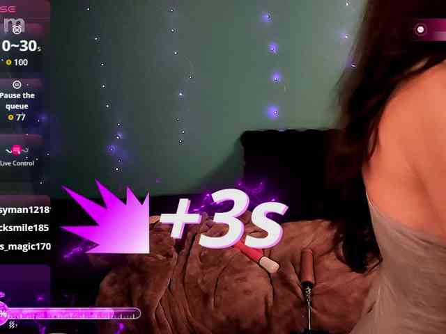 EllieDarlin webcam