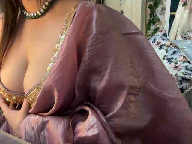 Mahimagic-doll webcam