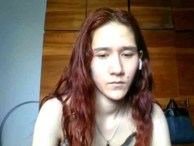 QueenHerson webcam