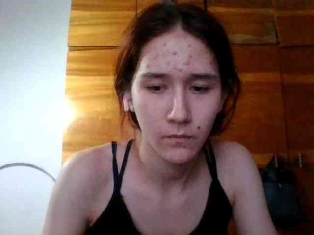 QueenHerson webcam
