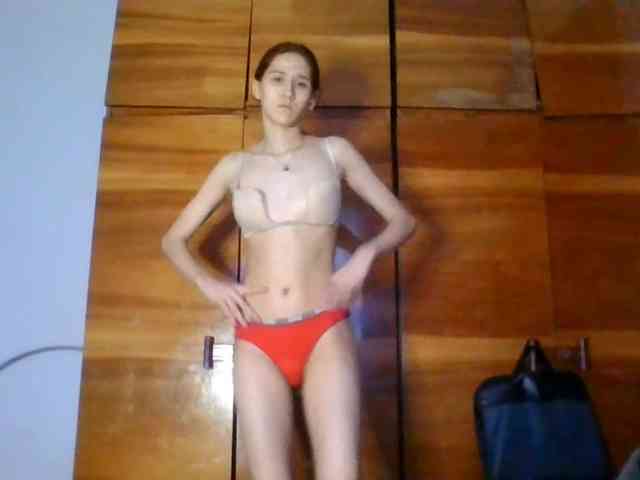 QueenHerson webcam
