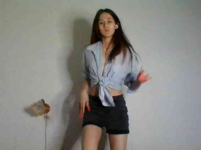 QueenHerson webcam